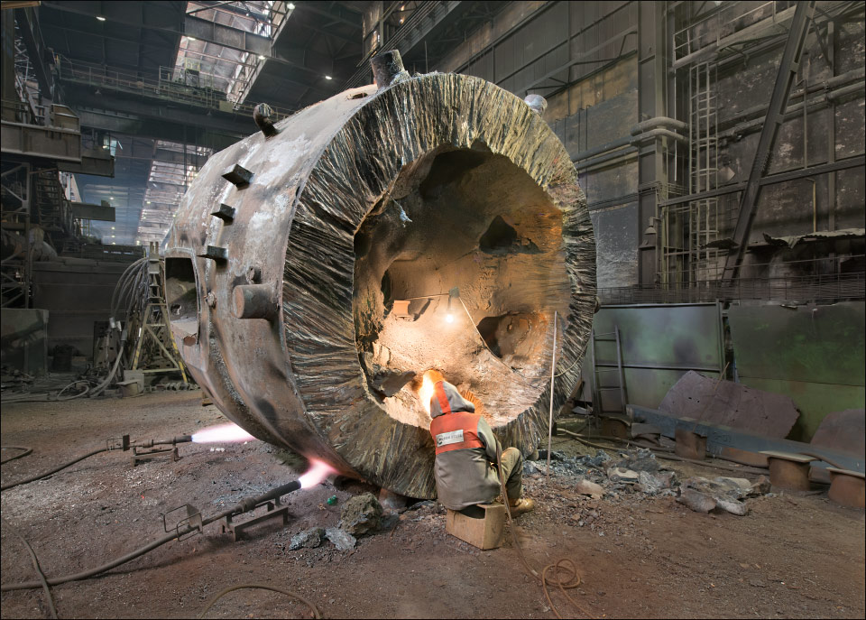 PILSEN STEEL,PLZEN